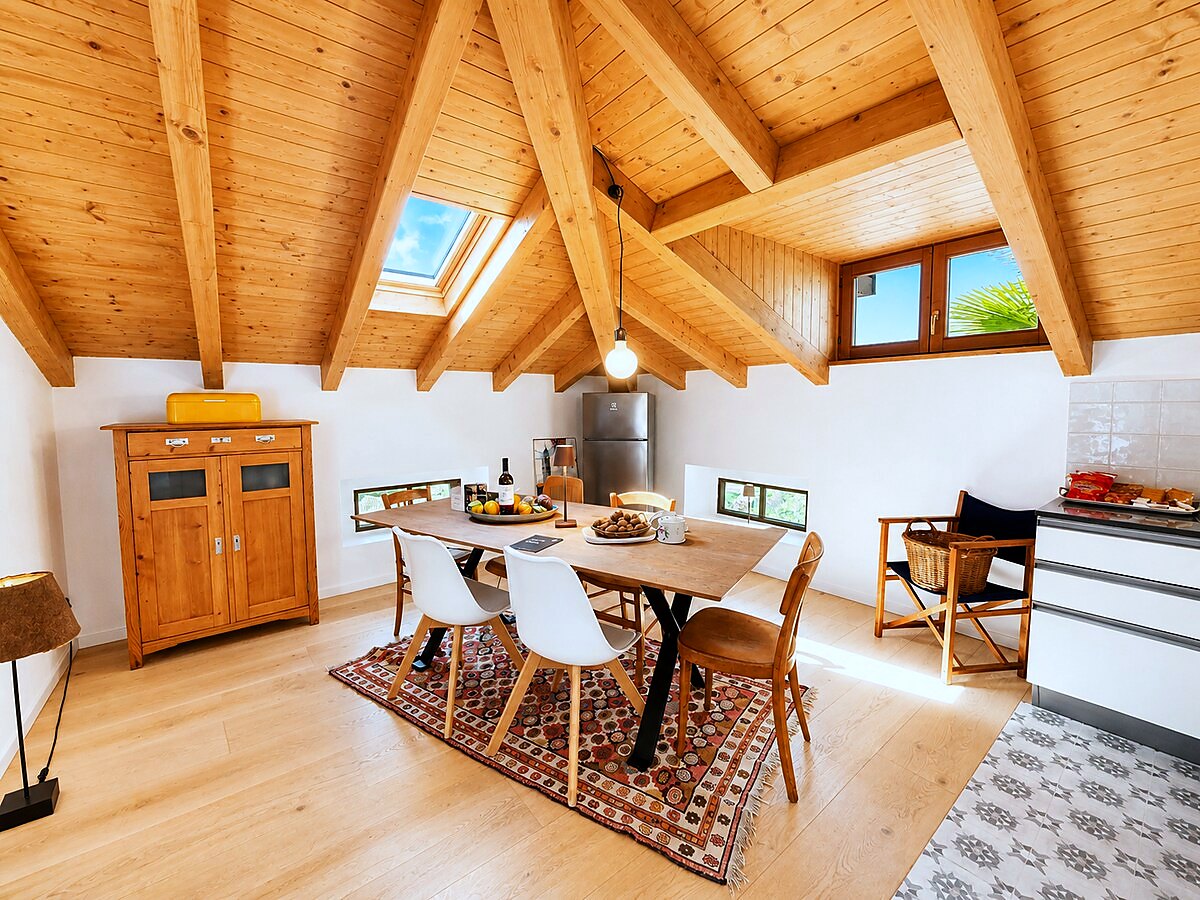 Attic Escape – holiday apartment in Brezzo di Bedero on Lake Maggiore