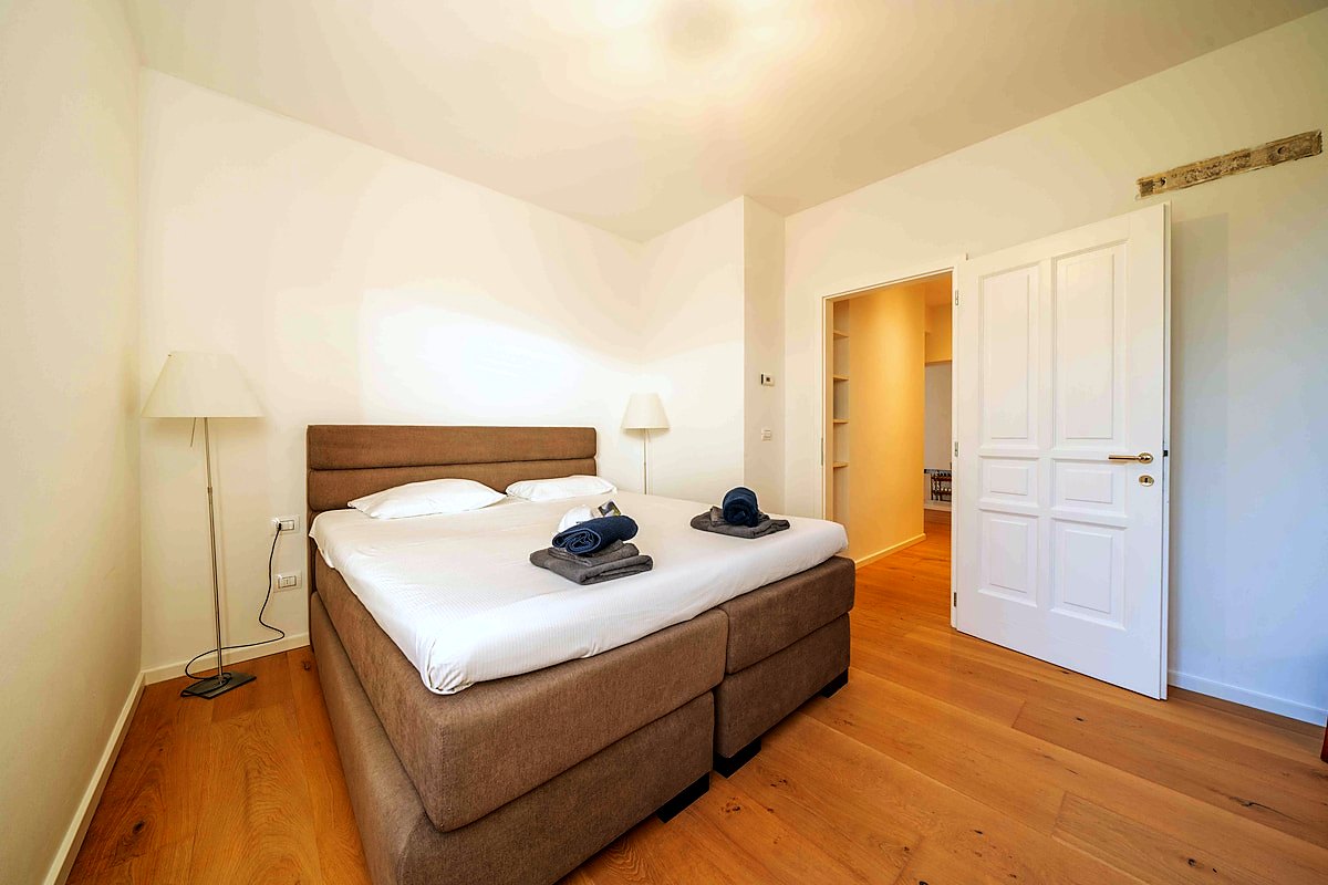 Lakeview Garden Apartment – appartamento vacanze a Brezzo di Bedero sul Lago Maggiore