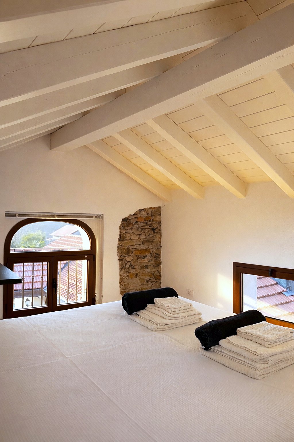 Residence with Pool – appartamento vacanze a Castelveccana sul Lago Maggiore