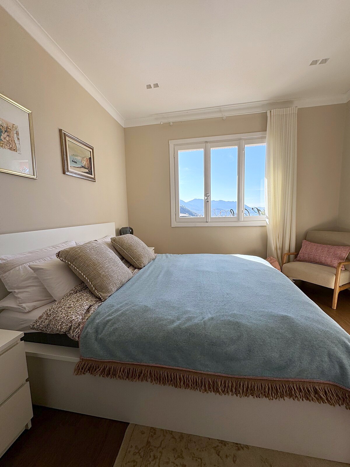 Artsy Retreat – holiday apartment in Luino on Lake Maggiore