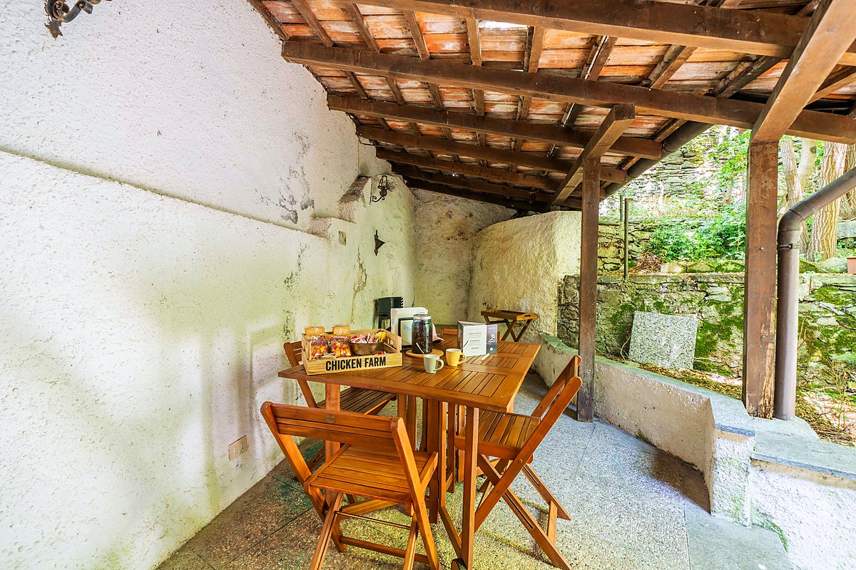 Lakeview 1BR Suite – Ferienwohnung in Luino am Lago Maggiore