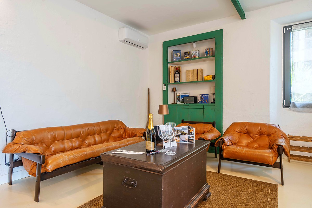 Lakeview 1BR Suite – Ferienwohnung in Luino am Lago Maggiore