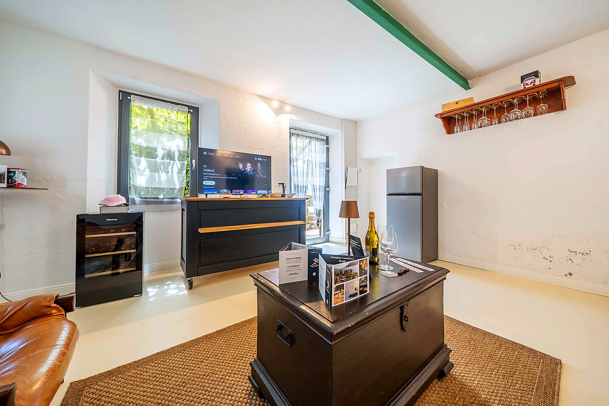 Lakeview 1BR Suite – Ferienwohnung in Luino am Lago Maggiore