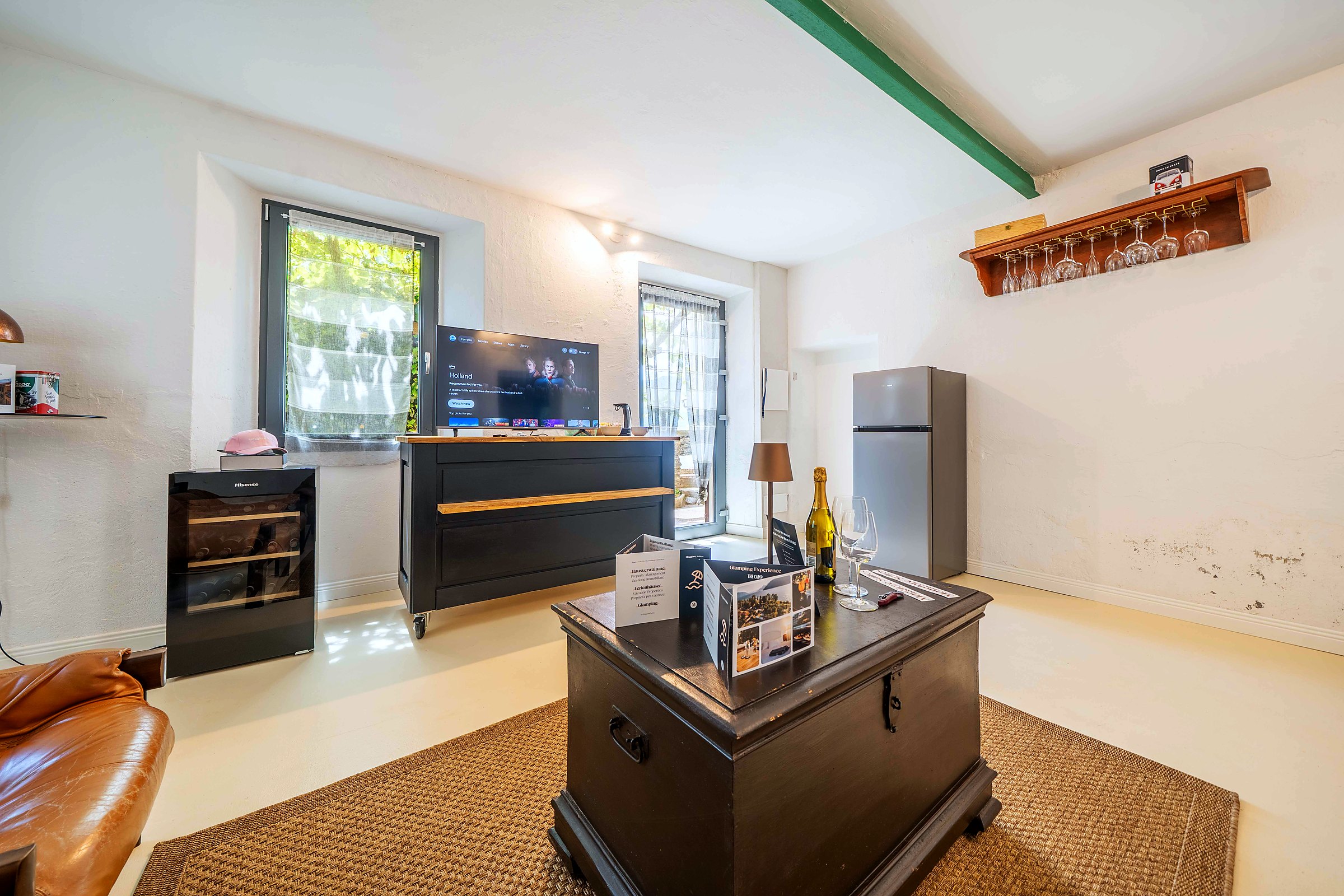 Lakeview 1BR Suite – Ferienwohnung in Luino am Lago Maggiore