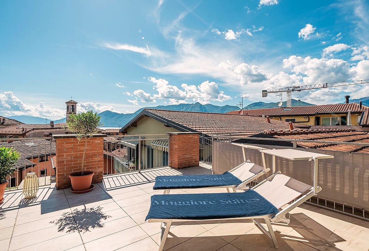 Central Penthouse – holiday apartment in Luino on Lake Maggiore