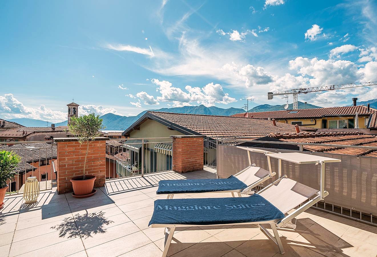 Central Penthouse – holiday apartment in Luino on Lake Maggiore