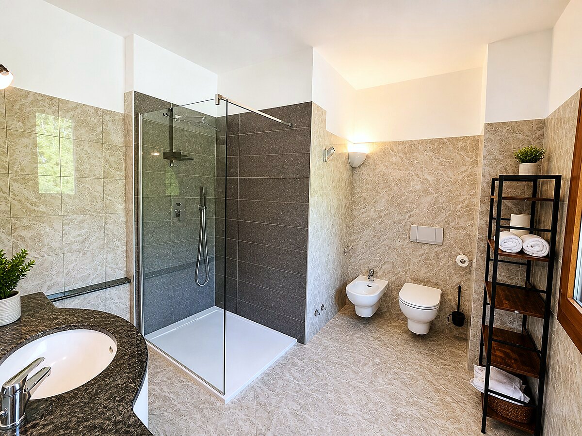 Suite mit Gym und Coworking – Ferienwohnung in Luino am Lago Maggiore