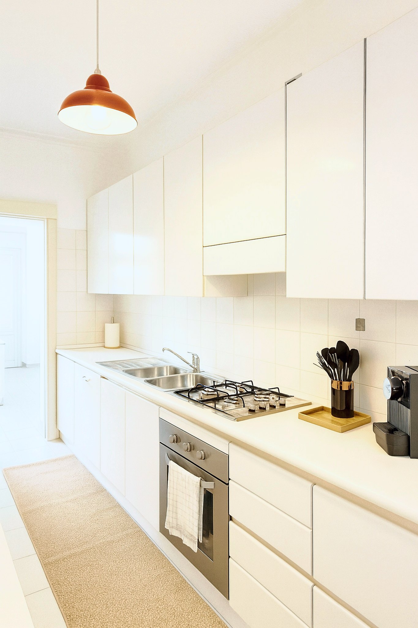 Luino Lakeside Retreat – Ferienwohnung in Luino am Lago Maggiore