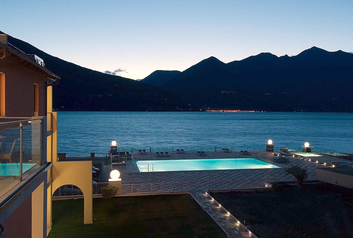 Lakeside Apartment – Ferienwohnung in Maccagno con Pino e Veddasca am Lago Maggiore