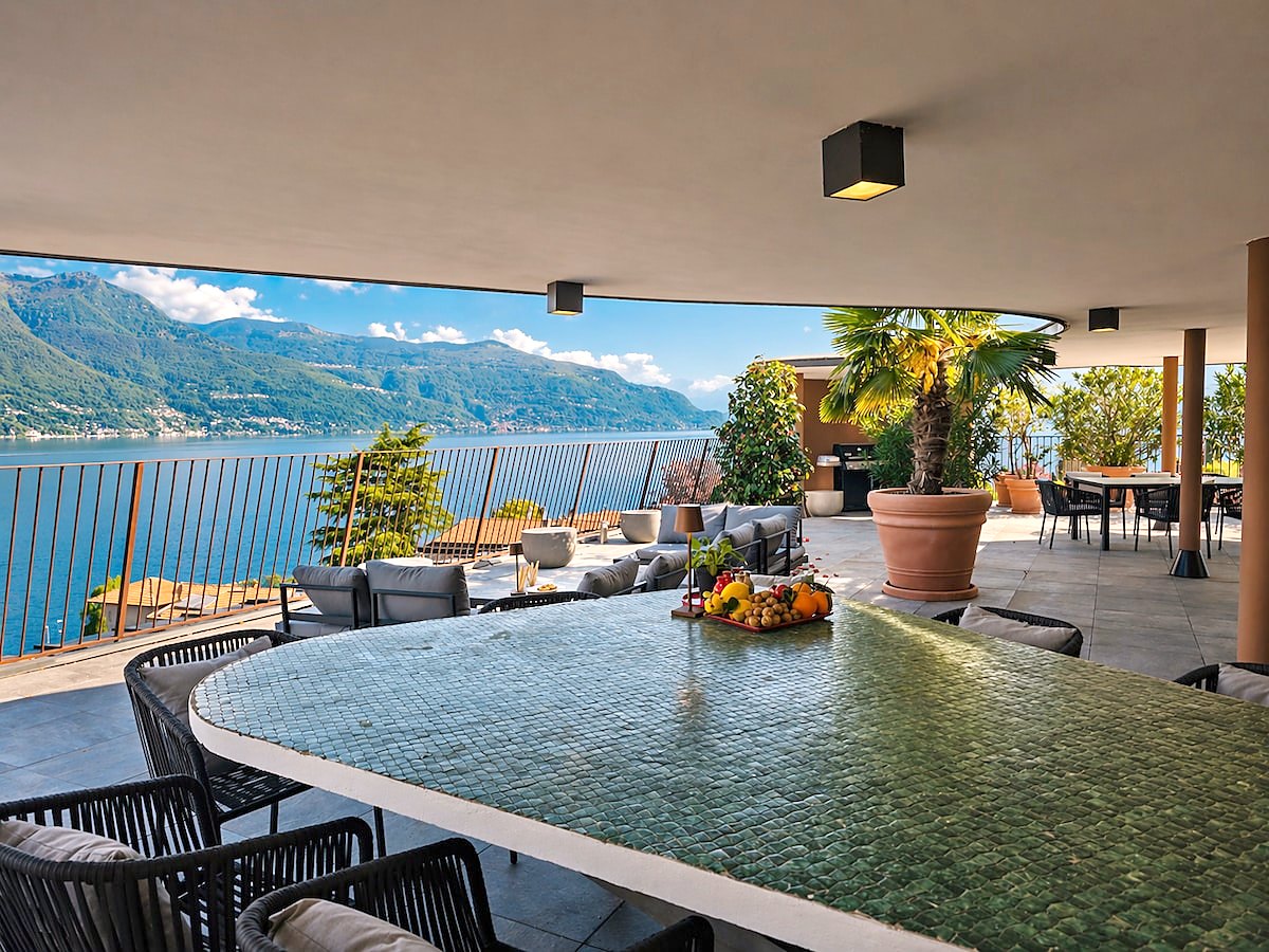 The Duplex – Ferienwohnung in Porto Valtravaglia am Lago Maggiore