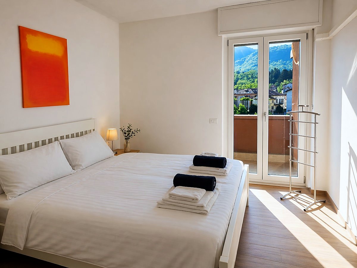 The Duplex – Ferienwohnung in Porto Valtravaglia am Lago Maggiore